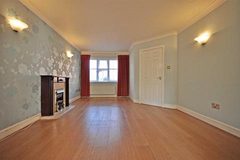 3 Long Meadow, Great Notley, Braintree, CM77 7WD