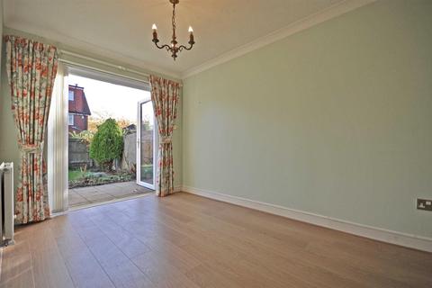 3 Long Meadow, Great Notley, Braintree, CM77 7WD
