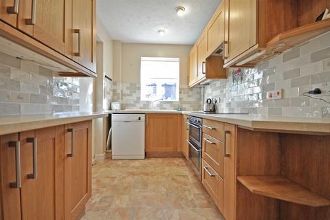 3 Long Meadow, Great Notley, Braintree, CM77 7WD
