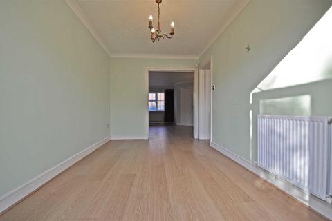 3 Long Meadow, Great Notley, Braintree, CM77 7WD