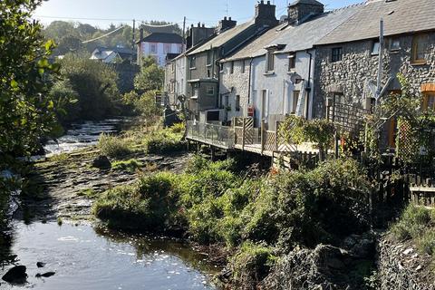 2 bedroom house for sale, Pretty Riverside setting, Aberarth, Near to Aberaeron