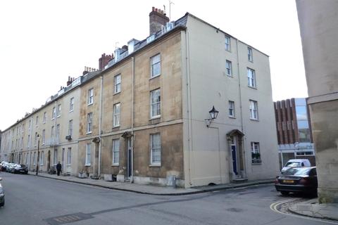 4 bedroom flat to rent - Flat C 47/48 St Johns StreetOxford