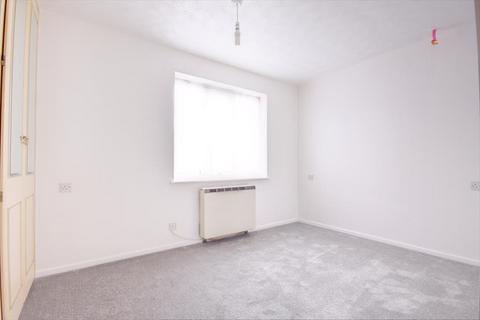 1 bedroom maisonette for sale, Burford Gardens, Evesham