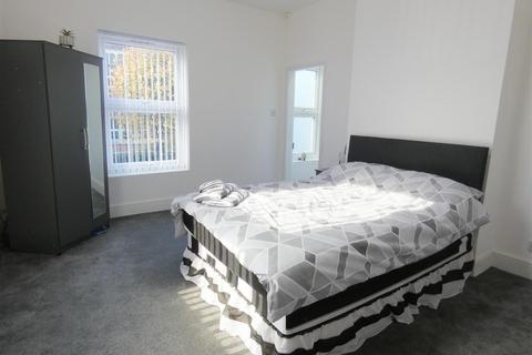 52 Grove Lane, Handsworth, Birmingham, B21 9EP