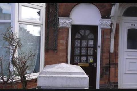 10 bedroom semi-detached house to rent, 117 Dawlish Road, Selly Oak, Birmingham