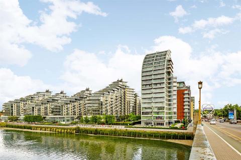 3 bedroom penthouse for sale, Ascensis Tower, Battersea Reach , Battersea, SW18