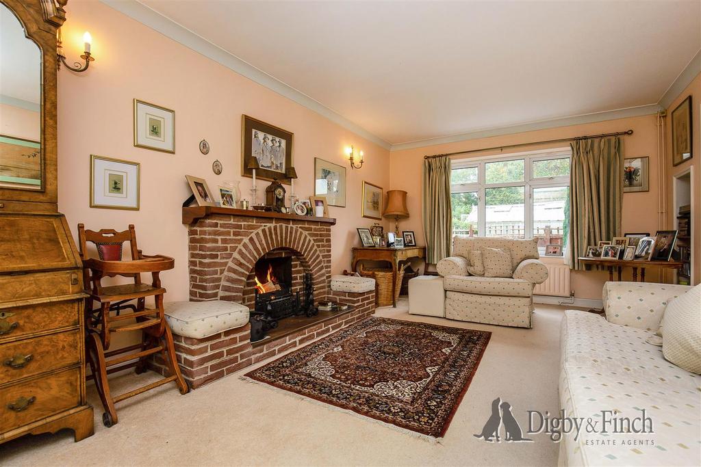 Conery Lane, Whatton in the vale 3 bed house £550,000