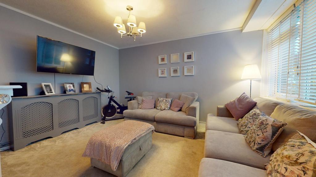 16-Vicarage-Lane-10242022 122849.jpg