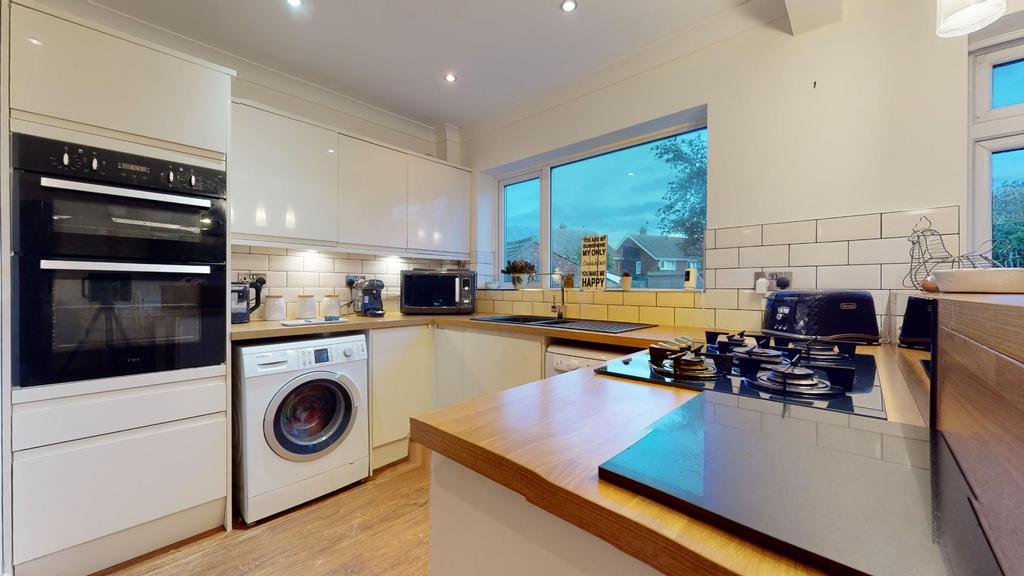 16-Vicarage-Lane-10242022 123508.jpg