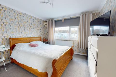 16 Vicarage Lane, Gravesend, DA12 4TF