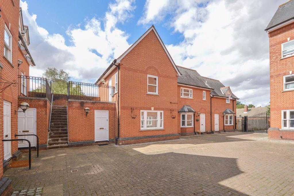 Hermitage Court, Stansted Mountfitchet 1 bed apartment £895 pcm (£207 pw)