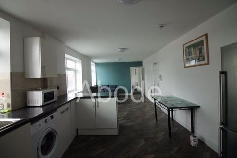 2 bedroom flat to rent - Spring Close Street Flat, City Centre, West Yorkshire