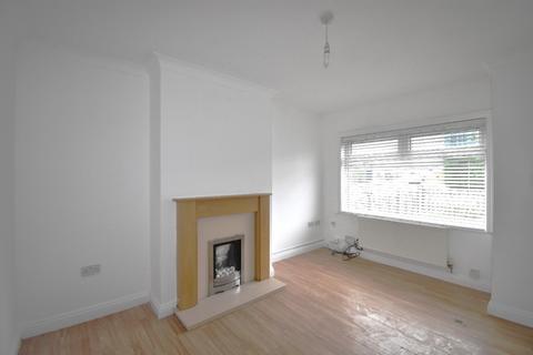 2 bedroom terraced house to rent, Bristol Road, Hull, HU5