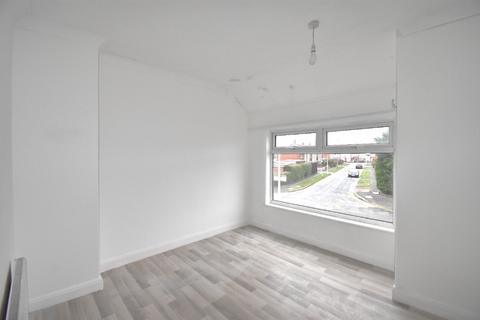 2 bedroom terraced house to rent, Bristol Road, Hull, HU5