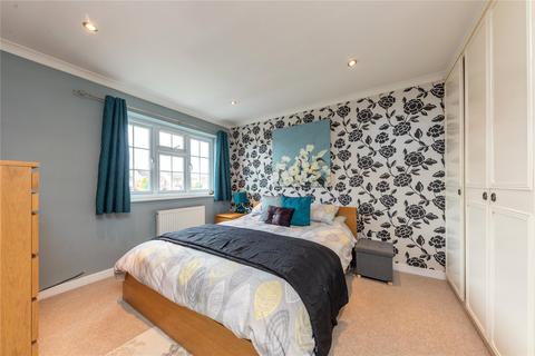 4 bedroom detached house to rent, Acacia Avenue, Owlsmoor, Sandhurst, Berkshire, GU47