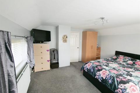 14 Badingham Road, Framlingham, Woodbridge, IP13 9HS