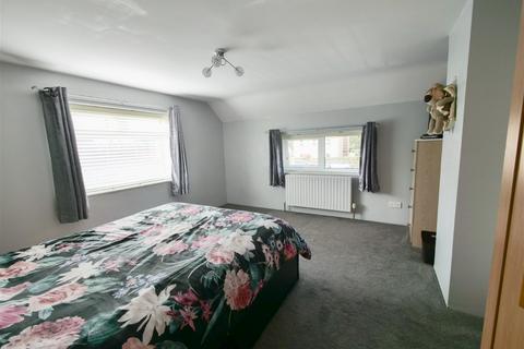 14 Badingham Road, Framlingham, Woodbridge, IP13 9HS