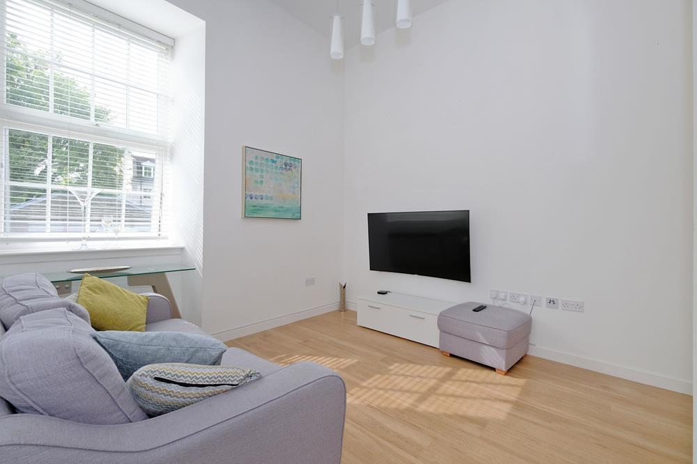 Aspire Grove 27 (22) 6120