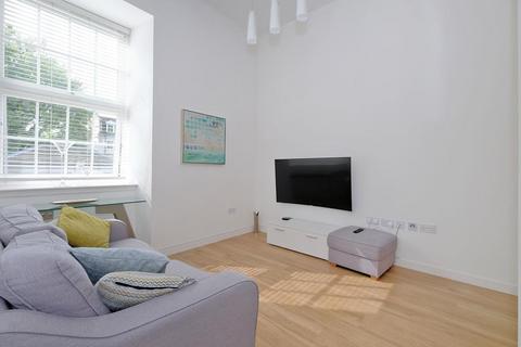 2 bedroom flat to rent, Aspire Grove, Claremont Street, AB10