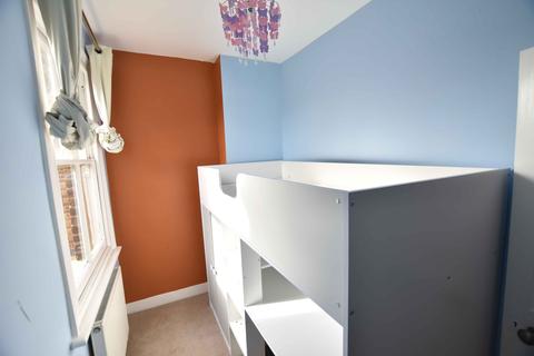 64 Queens Road, Feltham, TW13 5AR