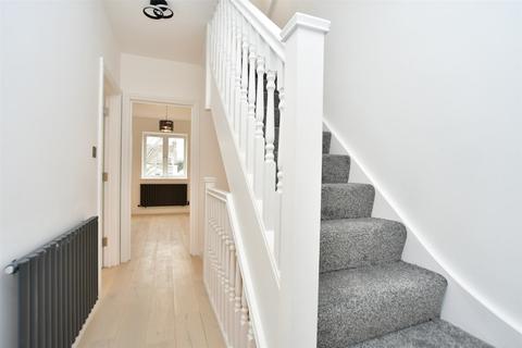 2a Connaught Road, Chatham, ME4 5DJ