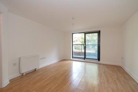 2 bedroom flat to rent, McKenzie Court, Maidstone, ME14