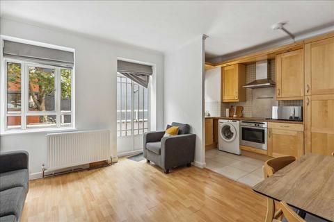 2 bedroom apartment to rent, University Street, Bloomsbury WC1E