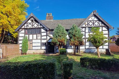 5 bedroom detached house for sale - Moseley Old Hall, Old Road, Cheadle