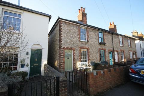 2 bedroom property to rent, 2 bedroom property in Chichester