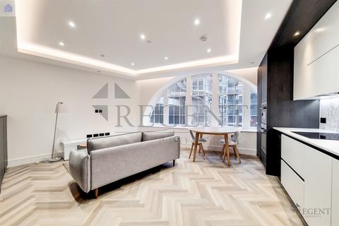 Studio to rent, Davies House, Brigade Mews, SE1