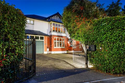 6 bedroom detached house for sale - Winchmore Hill, London, N21