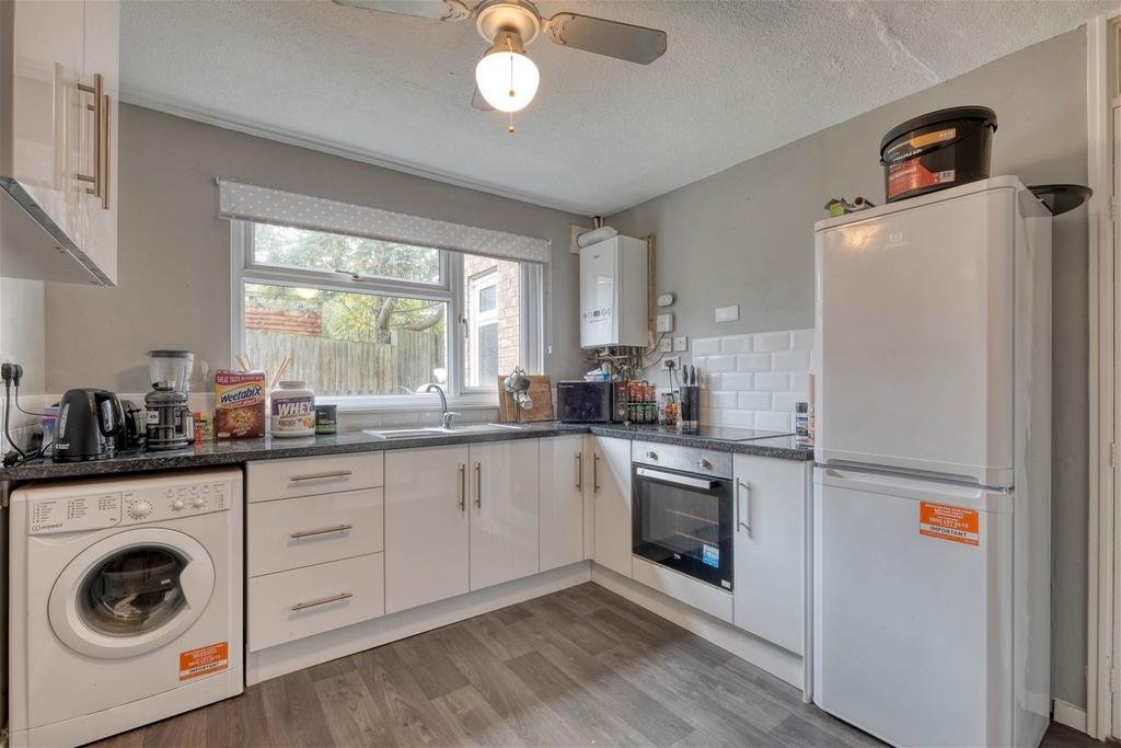 Maxstoke Close, Matchborough West... 3 bed terraced house £180,000