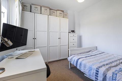 101 Southcroft Road, London, SW17 9TN