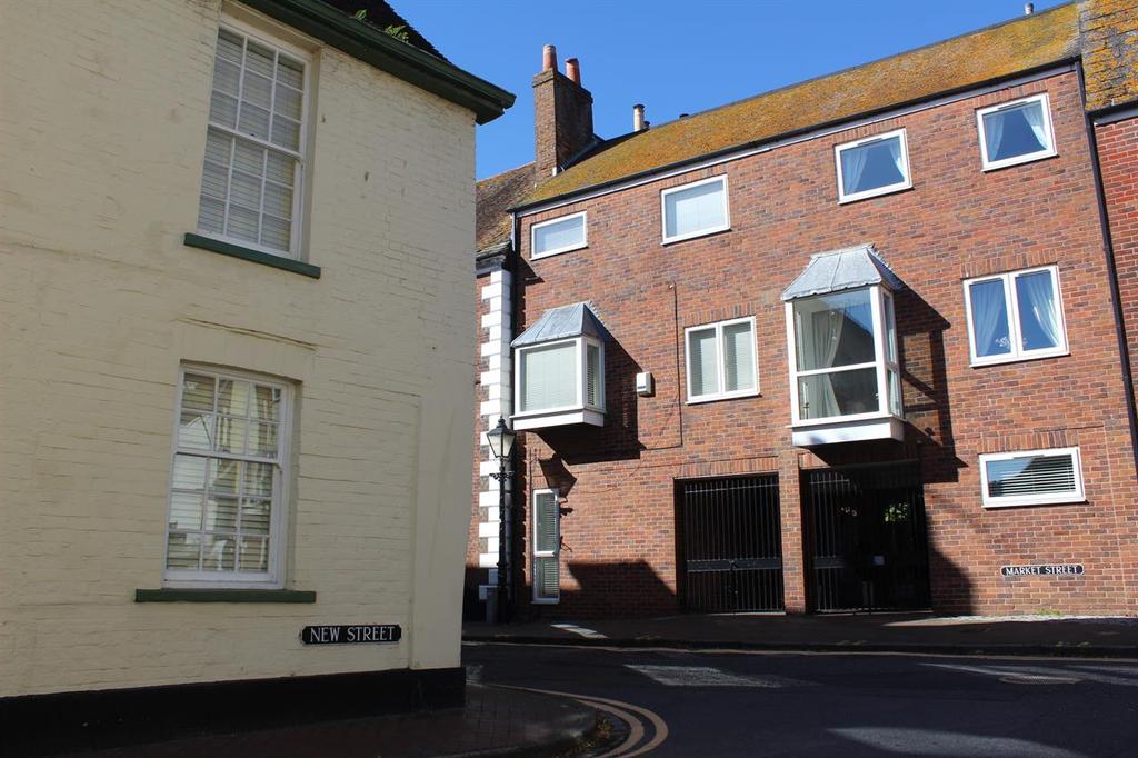 Market Street, Old Town, Poole 4 bed townhouse £450,000