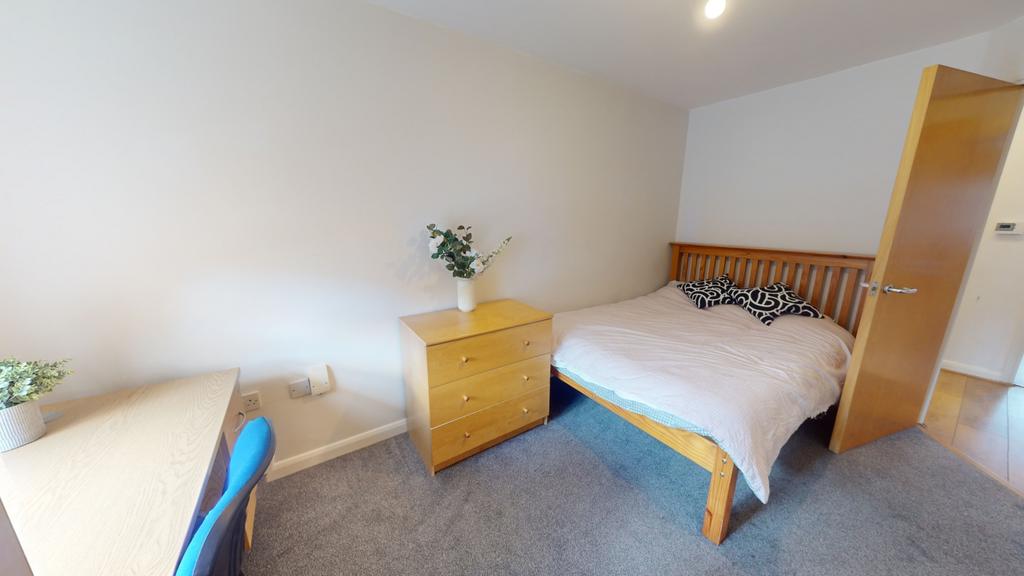 27 RVC bed 1