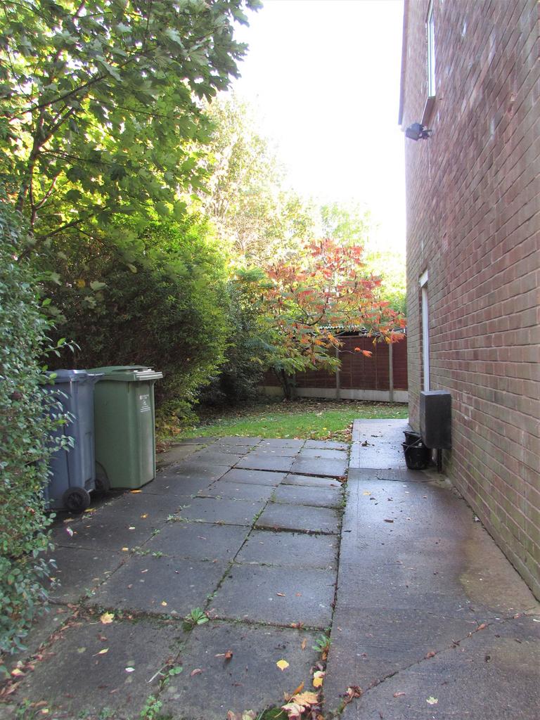 Photograph 14