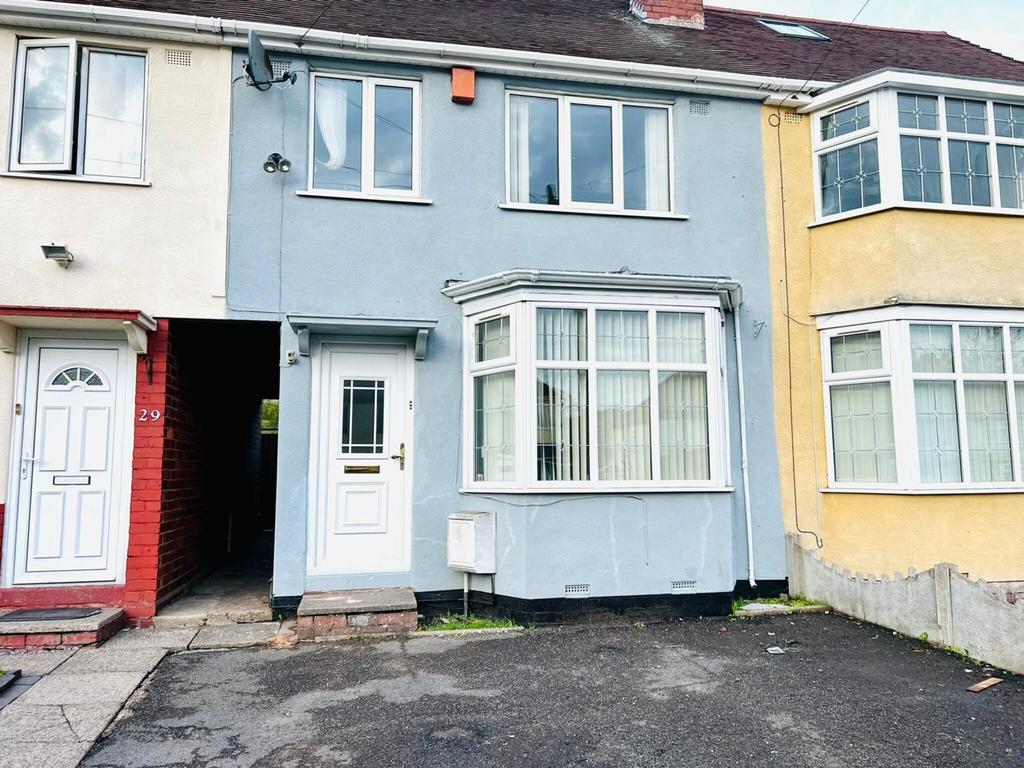 Newland Grove, Dudley, DY2 0TJ 3 bed semidetached house £895 pcm (£