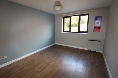 1 bedroom flat to rent, Oakstead Close, Ipswich, IP4