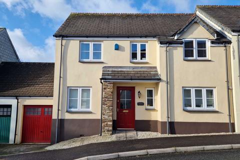15 Beechwood Drive, Camelford, PL32 9NA