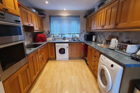 15 Beechwood Drive, Camelford, PL32 9NA
