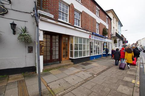 Property to rent - South Street, Chichester, PO19