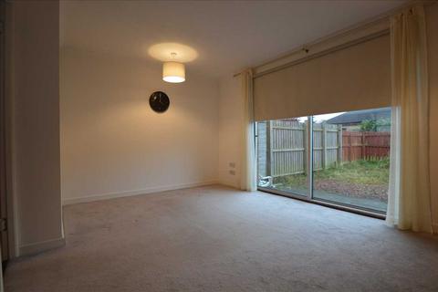 2 bedroom terraced house to rent, Arnott Quadrant, Motherwell