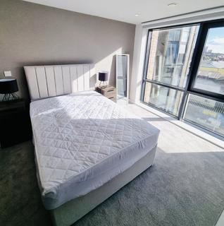 2 bedroom apartment to rent, Luxury Living in The Summit at the Baltic Triangle