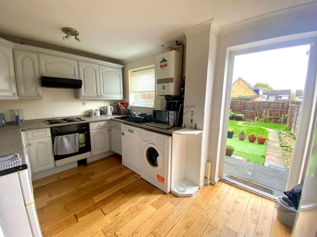 Hornbeam Court, The Arbours... 2 bed terraced house £185,000