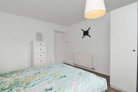 49/1 Firrhill Drive, Edinburgh, EH13 9ES