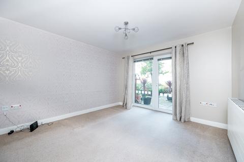 1 bedroom flat for sale - Heyeswood, Haydock, St Helens, WA11