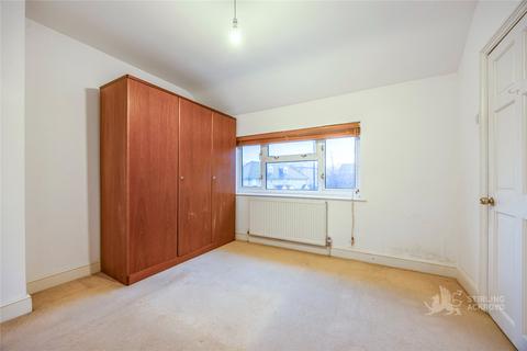 3 bedroom semi-detached house to rent, Cooper Road, Croydon, CR0