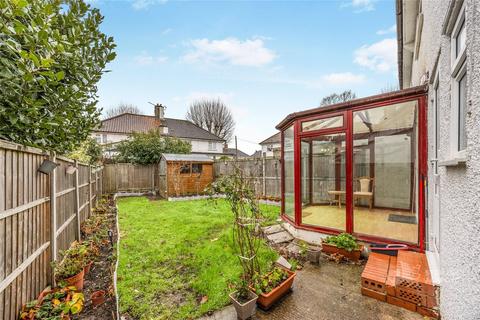3 bedroom semi-detached house to rent, Cooper Road, Croydon, CR0