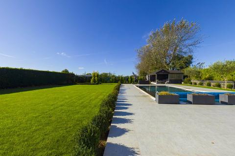 7 bedroom detached house for sale, St John