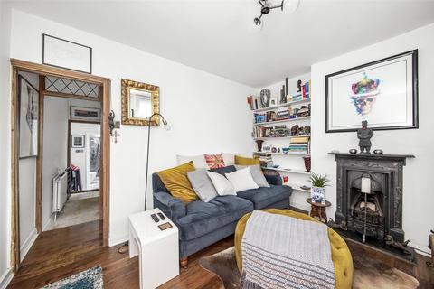 2 bedroom house for sale - Red Lion Lane, London, SE18